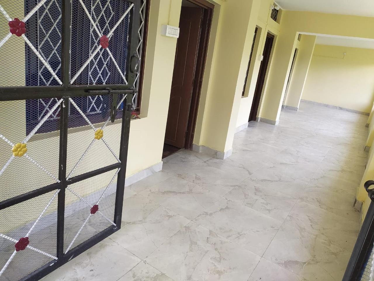 Hotel Narayana Residency Gupta Kāshi Exterior foto